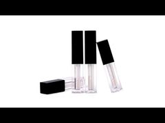 Tubo per labbra lucida