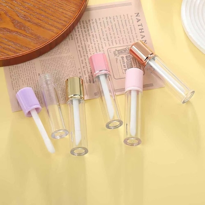 Tubo di lucido per labbra a copertura corta 6 ml può essere personalizzato con logo