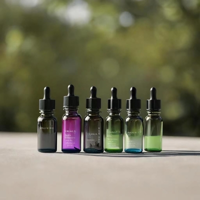 Bottiglia di vetro essenziale personalizzata vuota 10ML 30ML 50ML 100ML 500ML