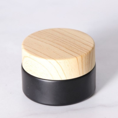 Bottone portatile da 10 g con tappo in legno per la cura personale