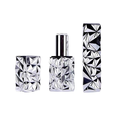 16.5*120.35mm Crease Electroplating 5g Pretty Lipstick Tube Container per il trucco