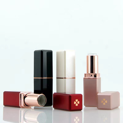5-6g di capacità tubo quadrato vuoto di rossetto con stampa di trifoglio a quattro foglie e materiale plastico