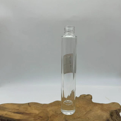 Bottiglia di profumo rotonda in vetro da 10 ml personalizzata con spruzzatore e tappo