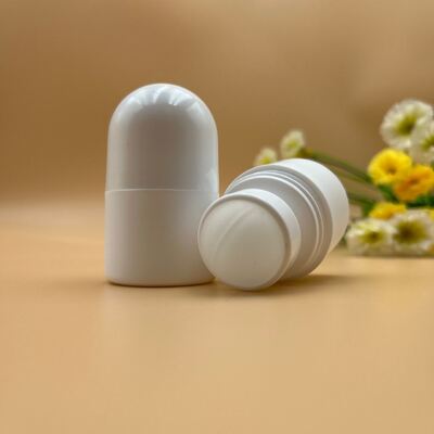 Bottiglia a rulli in PP di qualità alimentare per uso al dettaglio da 30 ml a 50 ml Bottiglia a rulli personalizzabile per deodorante e cura della pelle