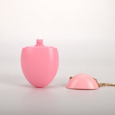 Flacone per protezione solare a forma di uovo da 50 ml con catena dorata staccabile e design personalizzabile per packaging cosmetico