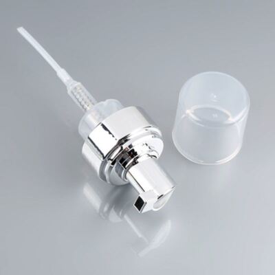 Dispensatore di pompe a schiuma elettroplata a corpo intero da 40 mm a 42 mm con elevata produzione di schiuma per detergenti per il viso premium