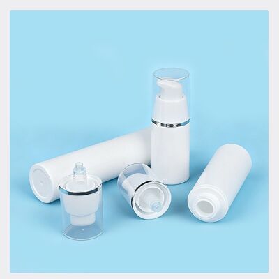 Bottiglie di pompa senza aria da 15 ml 30 ml 50 ml per la cura della pelle con personalizzazione OEM ODM in PP di qualità alimentare