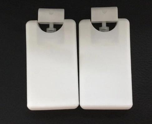Sprayer per pompe di profumo di colore bianco 20 ml Bottiglia di spray di carta di credito di materiale plastico