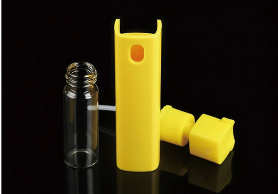 Spruzzatore per pompe di profumo giallo da 20 ml, Mini bottiglia di plastica con guscio di plastica