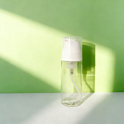 Bottiglia per pompe a schiuma in PET PP all'ingrosso da 100 ml a 120 ml a 150 ml con disegno impermeabile per detergenti per il viso e saponi liquidi