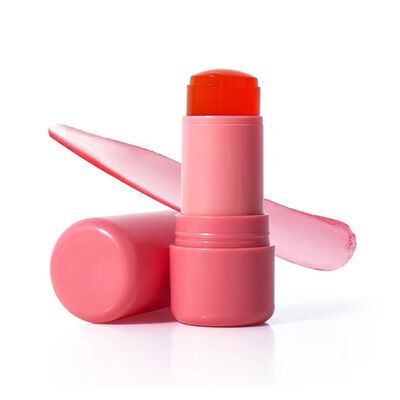Disegno elegante 5 ml tubo lucente per labbra con colori personalizzati per un'applicazione precisa