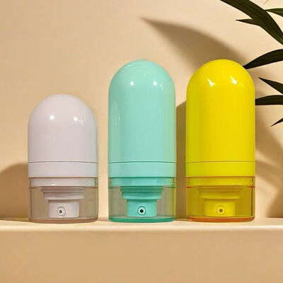 Ingrosso 15ML 30ML 50ML Bottiglia di lozione di plastica senza aria Bottiglia a testa in giù con pompa a vuoto